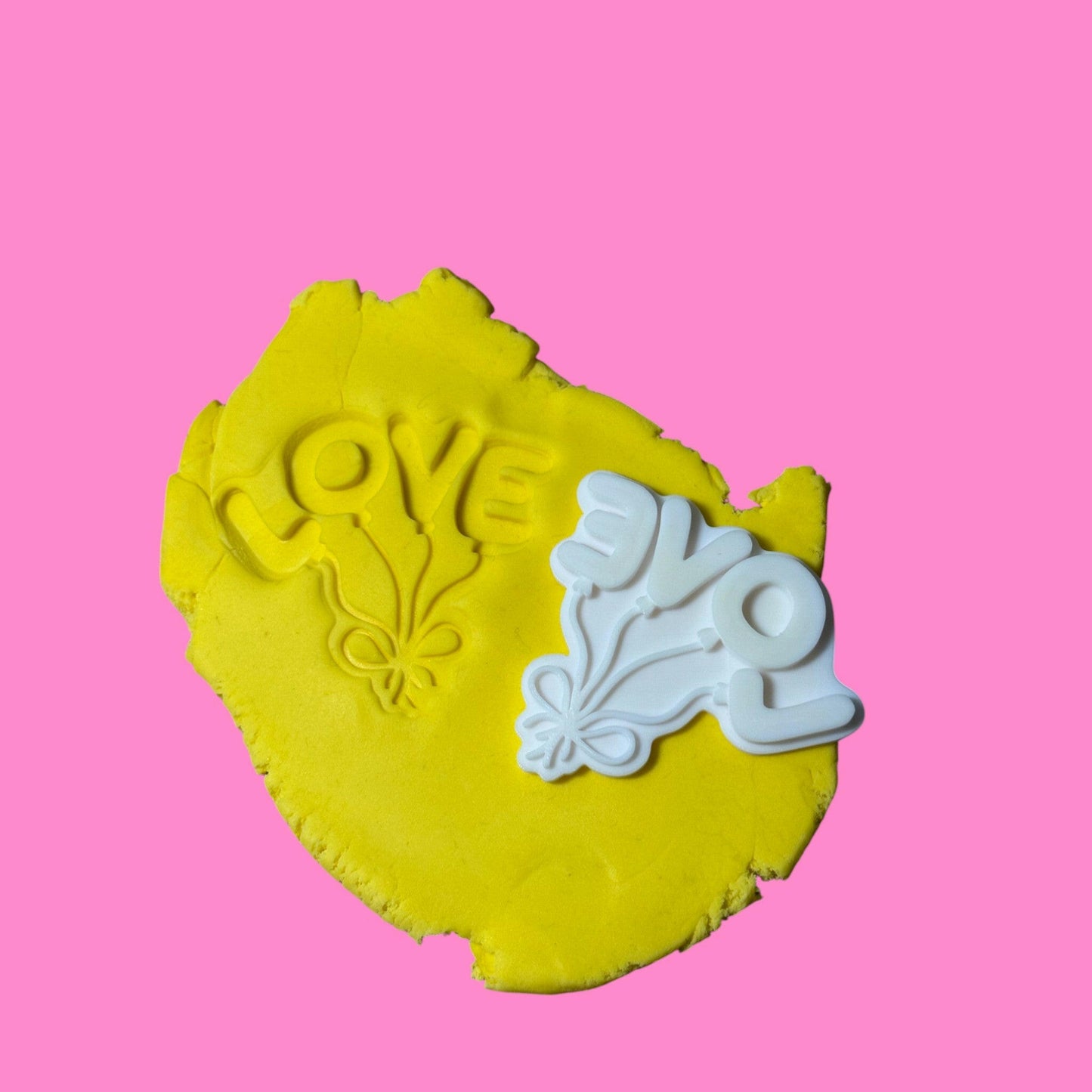 "Love" Balloon Font Cookie Cutter & Stamp | Cute String & Bow Design | PLA.