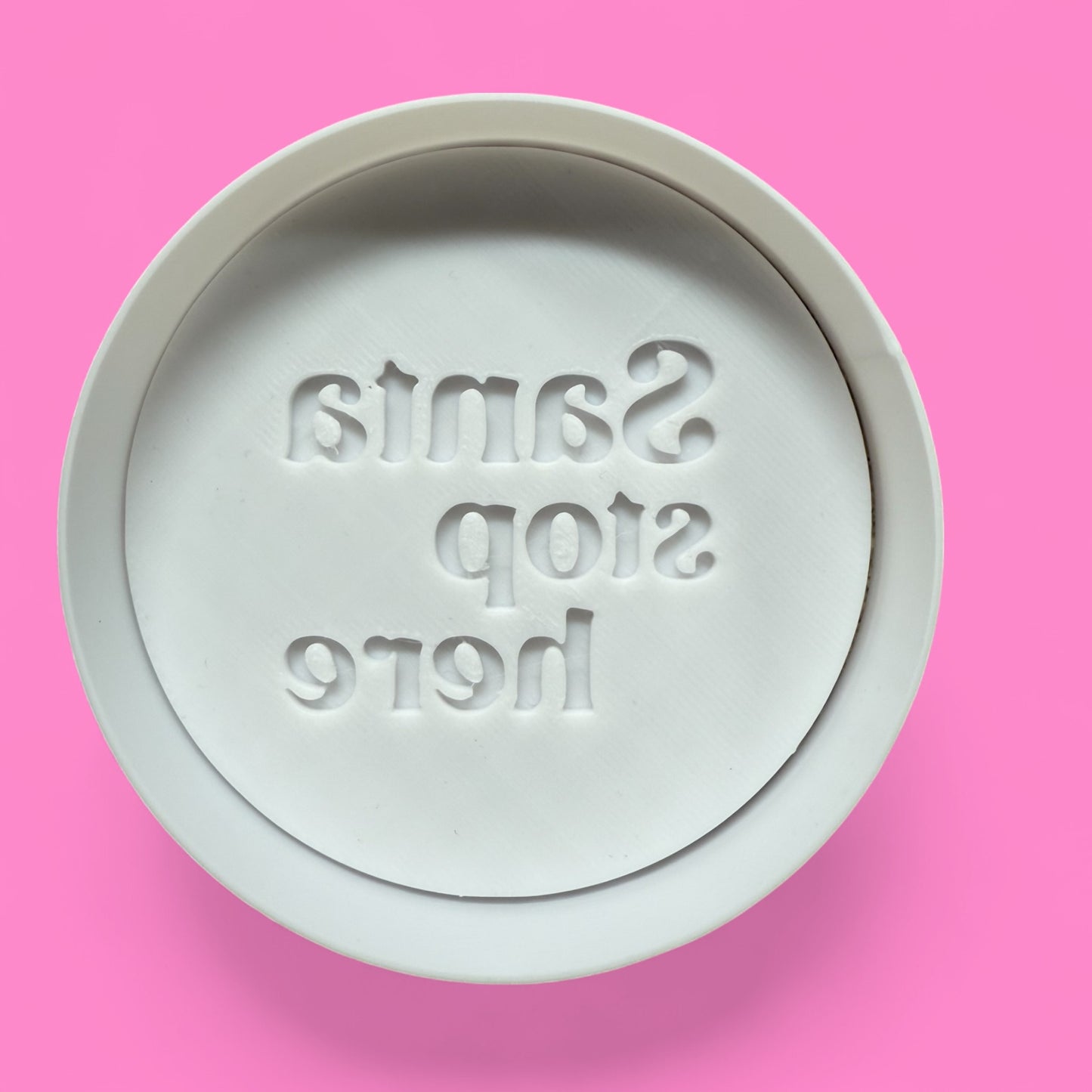 "Santa Stop Here" Embosser or Outbosser – 8cm Christmas Cookie Stamp