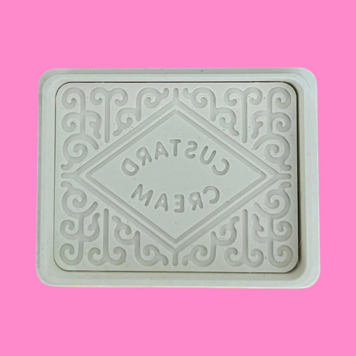 Custard Cream Biscuit Cookie Cutter and Embosser Set – Classic British Biscuit Design.