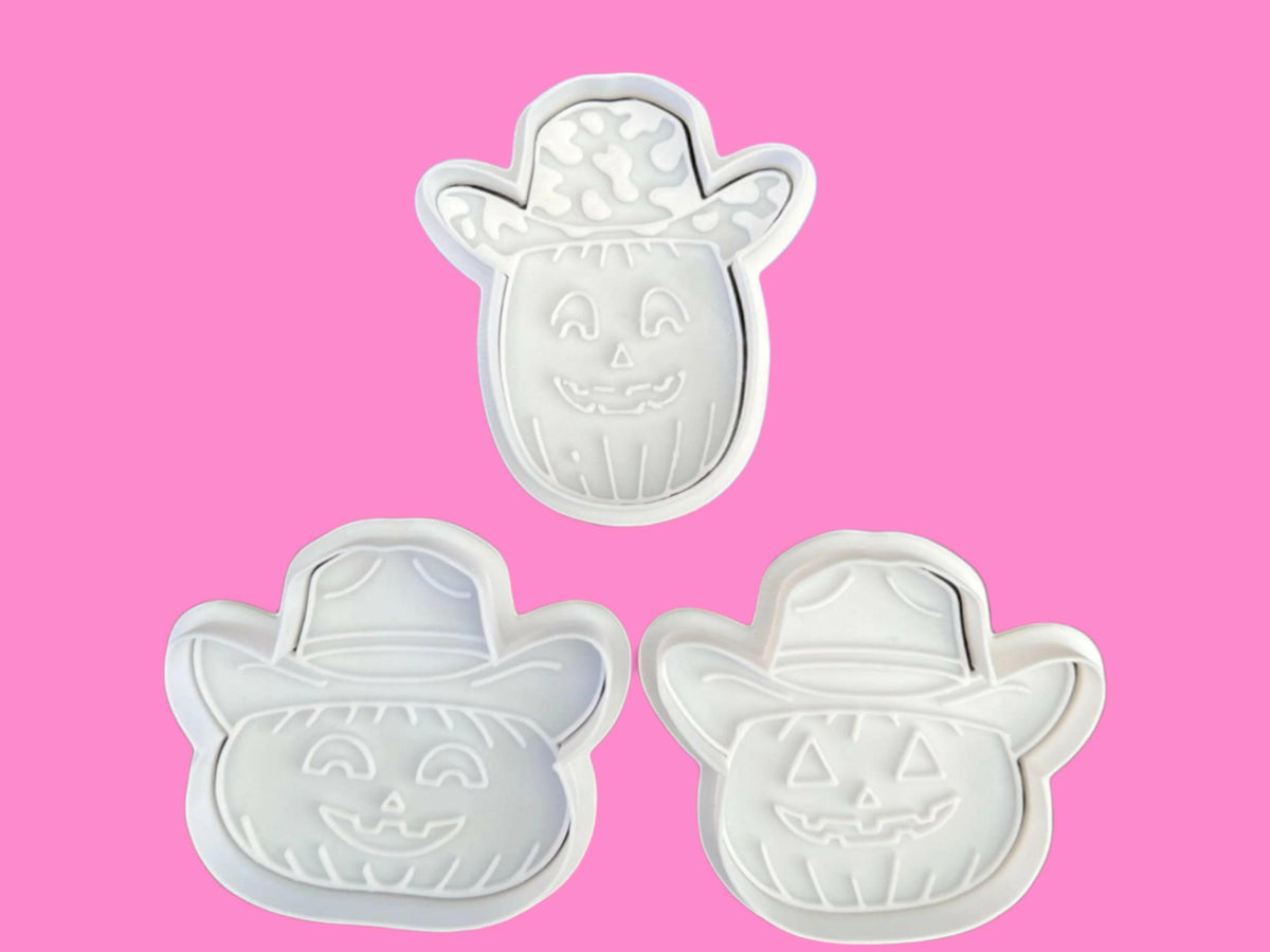 Cowboy Halloween Pumpkin Cookie Cutter Set – 3-Piece Western-Themed Baking Tools.