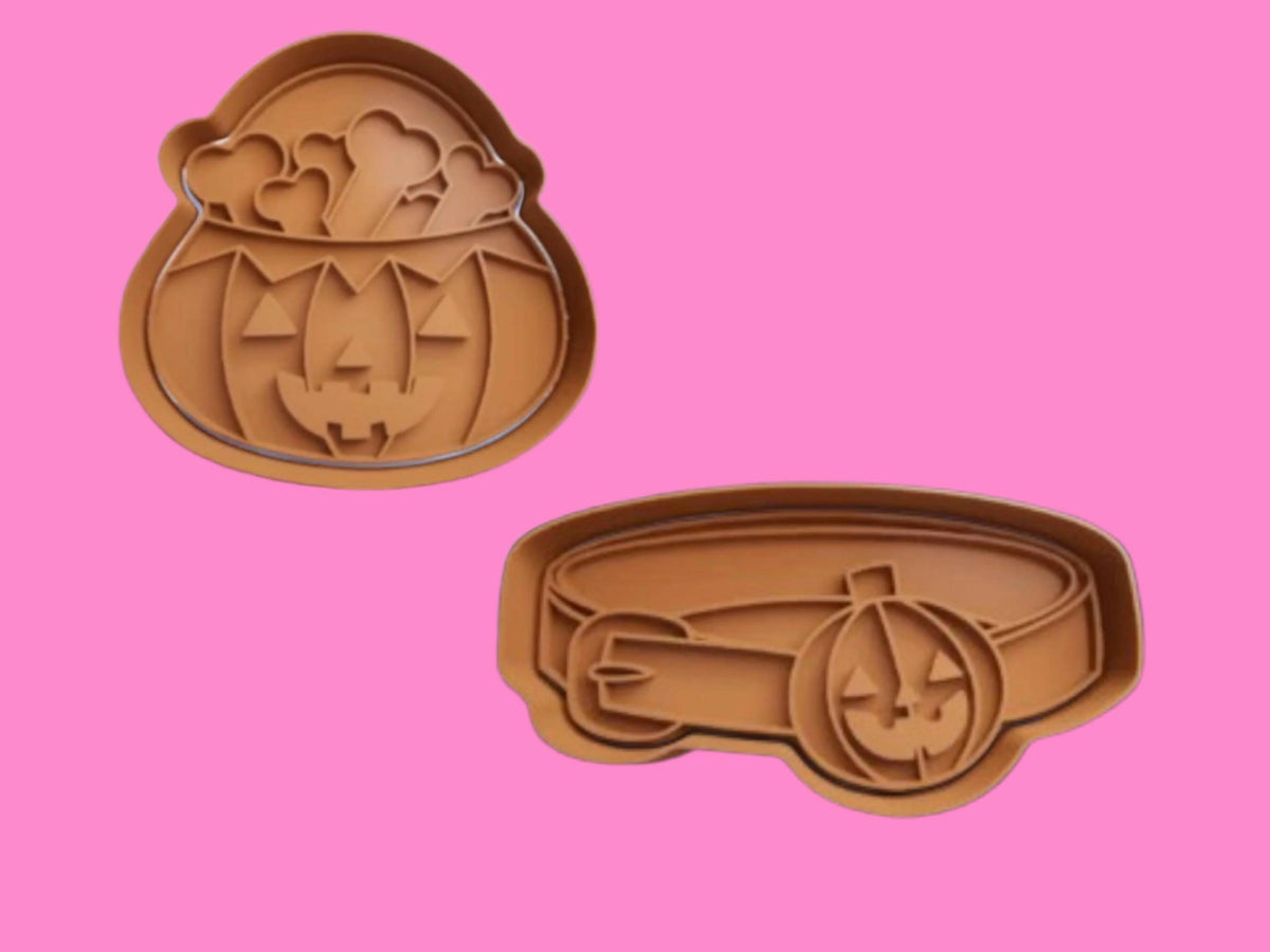 Dog Halloween Pumpkin Cookie Cutter and Embosser Stamp Complete Set.
