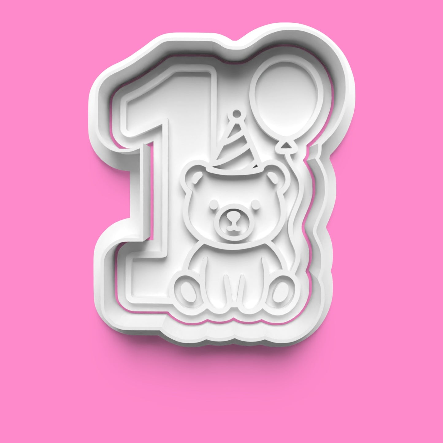 Celebrate any age with our birthday number cookie cutters – choose from 1 to 21 individually or as a set. Hand wash only. Not dishwasher safe.