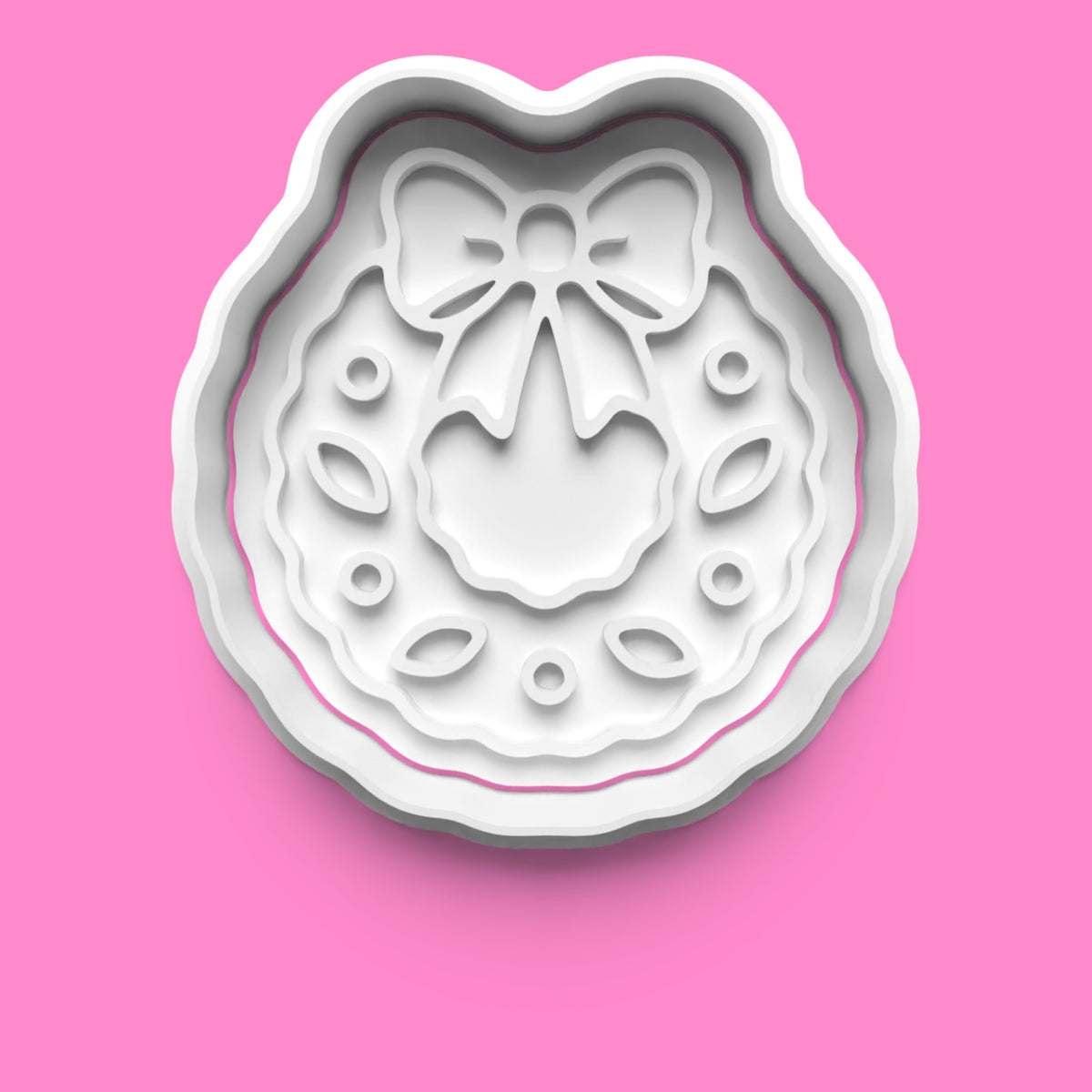 Christmas Wreath Cookie Cutter & Embosser Set of 4 | 7cm, 8cm & 10cm.