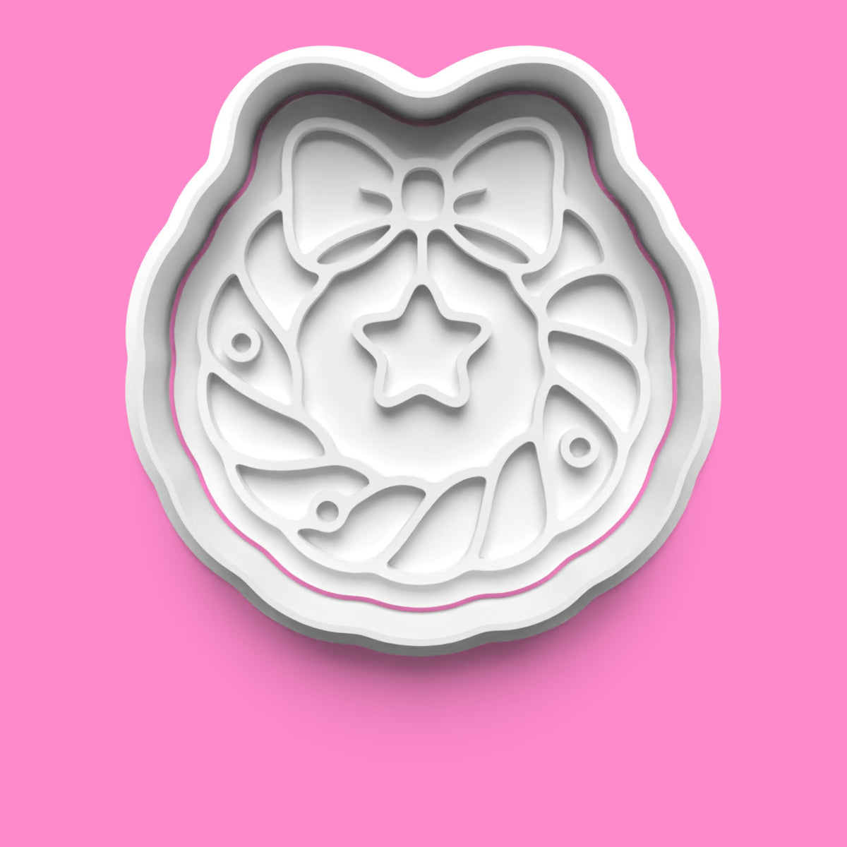Christmas Wreath Cookie Cutter & Embosser Set of 4 | 7cm, 8cm & 10cm.