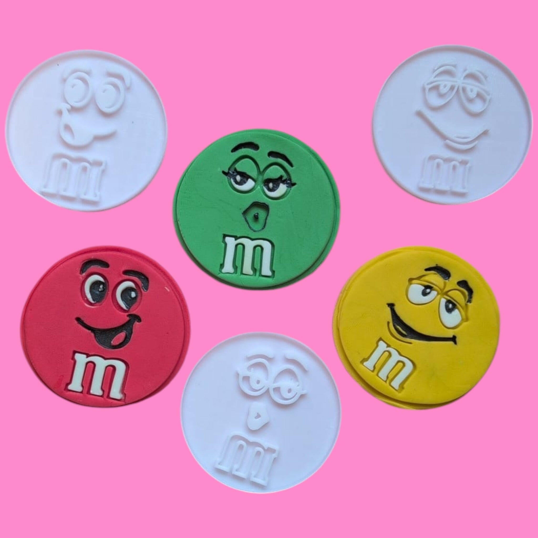 M&M-Inspired Cookie Cutter & Embosser Set – 7cm, 8cm, 10cm | Emboss and Impress.
