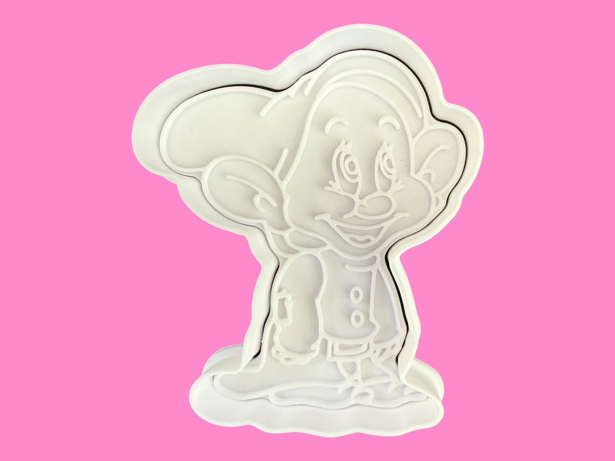Snow White & The Sweet Seven – 12-Piece Fairy Tale Cookie Cutter Set (7cm+)