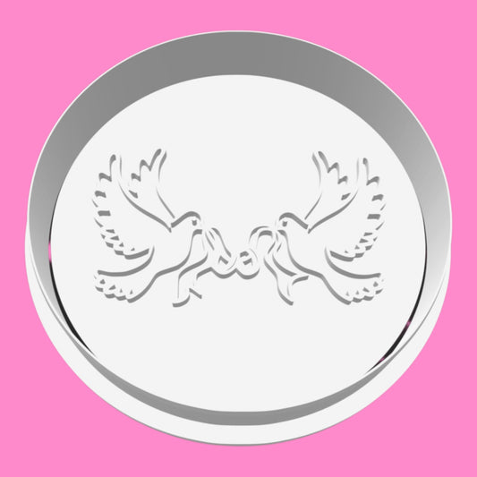 Wedding Doves & Interlocking Rings Cookie Cutter & Stamp | Elegant Engagement & Anniversary Celebration Biscuit Cutter | 8cm