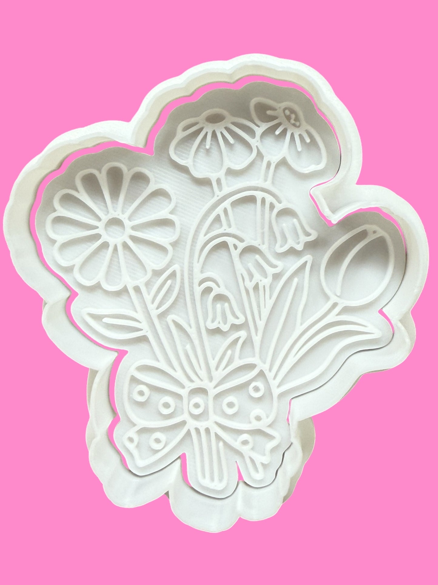 Floral Bouquet Cookie Cutter & Embosser – Elegant Bloom Design for Special Occasions