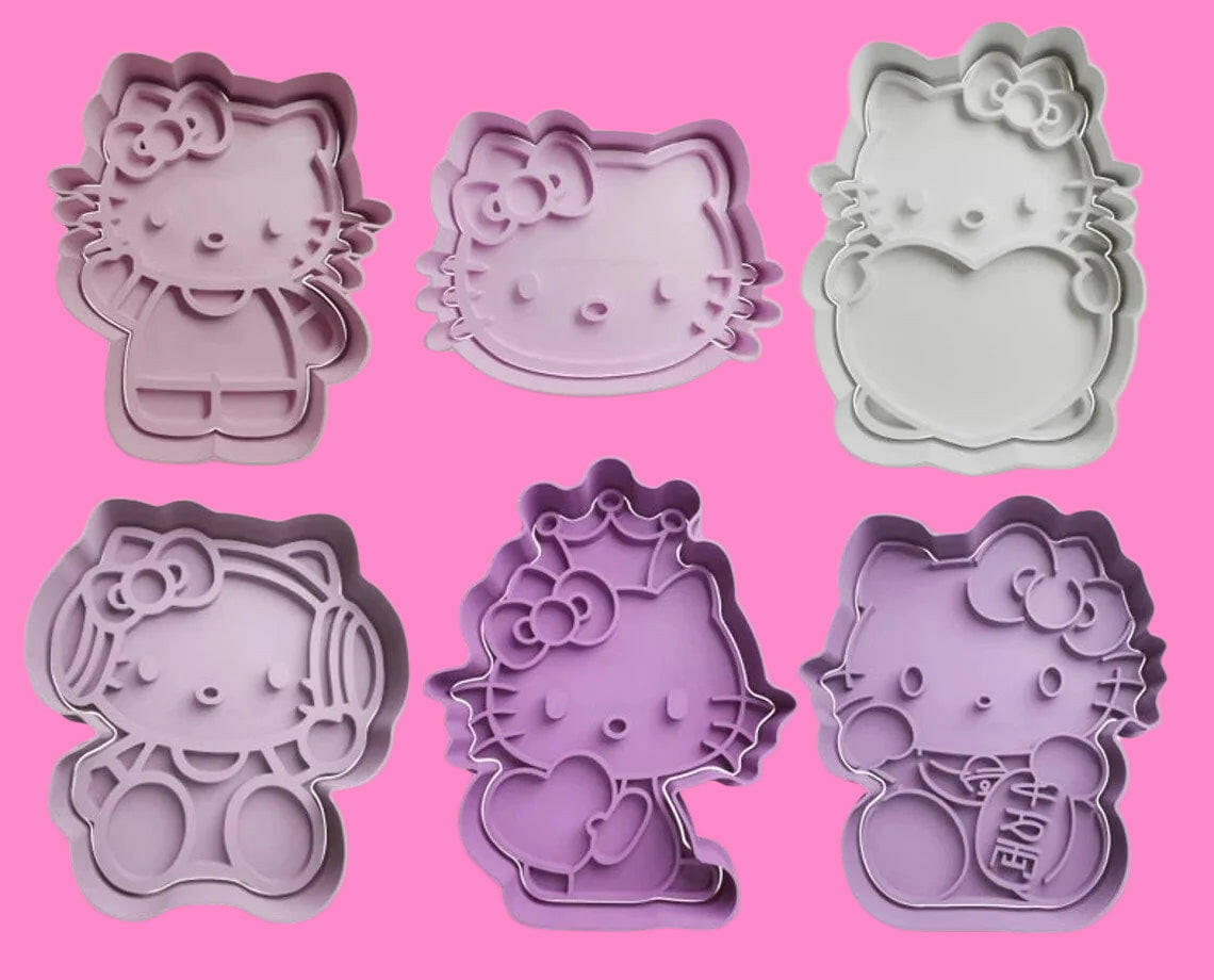 Hello Kitty Cookie Cutter and Embosser Stamp  Complete Set.