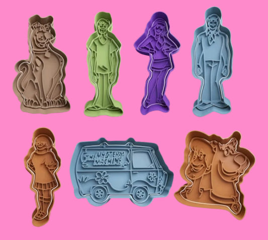 Scooby Doo Shaggy and Friends Cookie Cutter and Embosser Stamp Complete Set