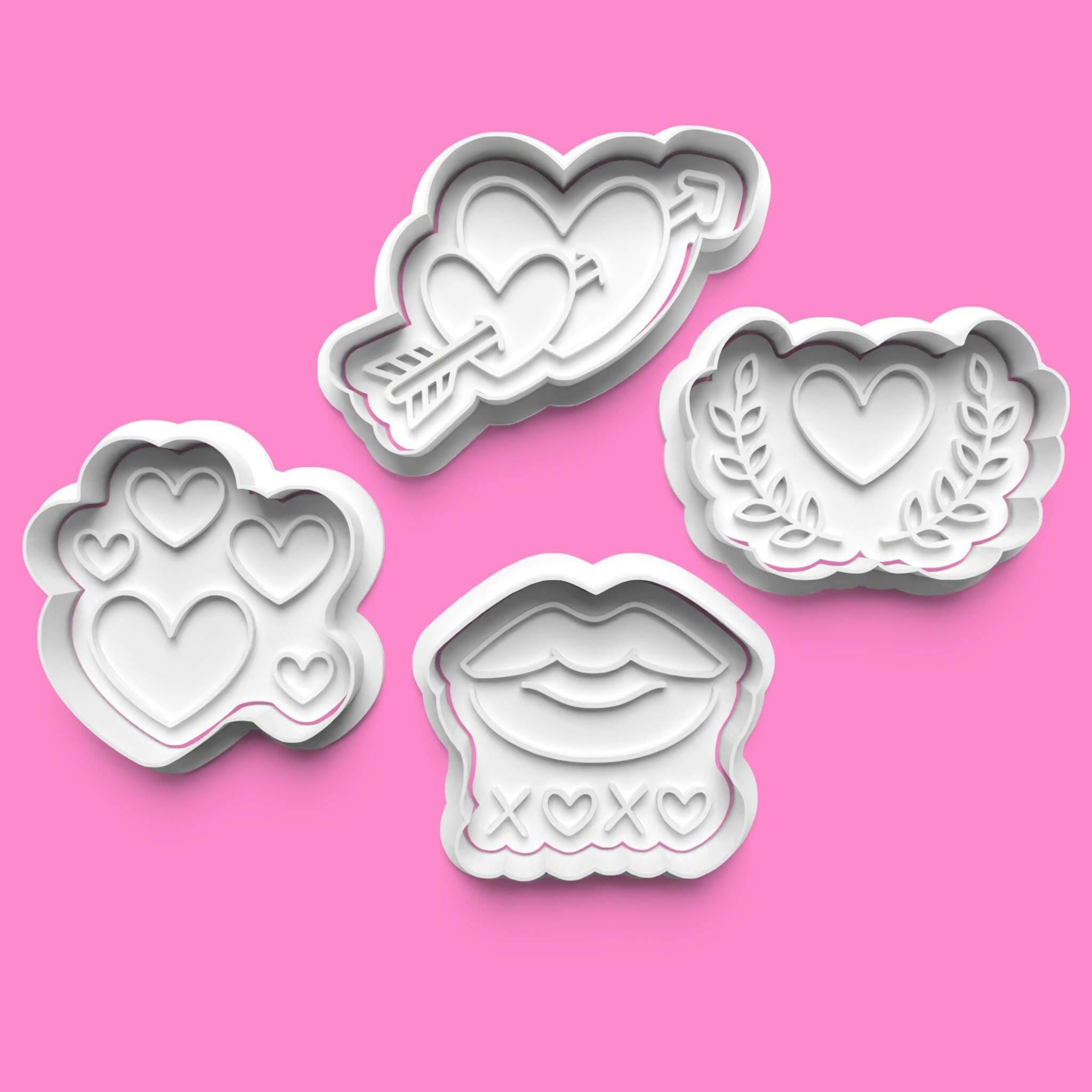 Valentines Love complete Cookie Cutter and Embosser Stamp Set. 0780.