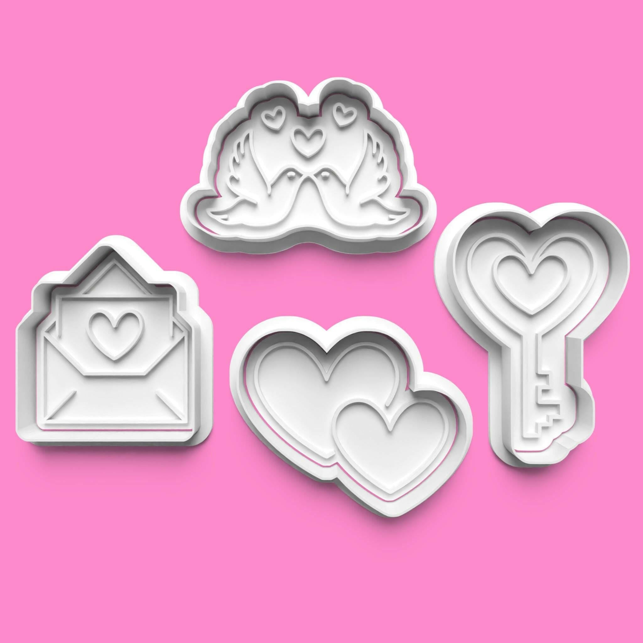 Valentines Love complete Cookie Cutter and Embosser Stamp Set. 0776.