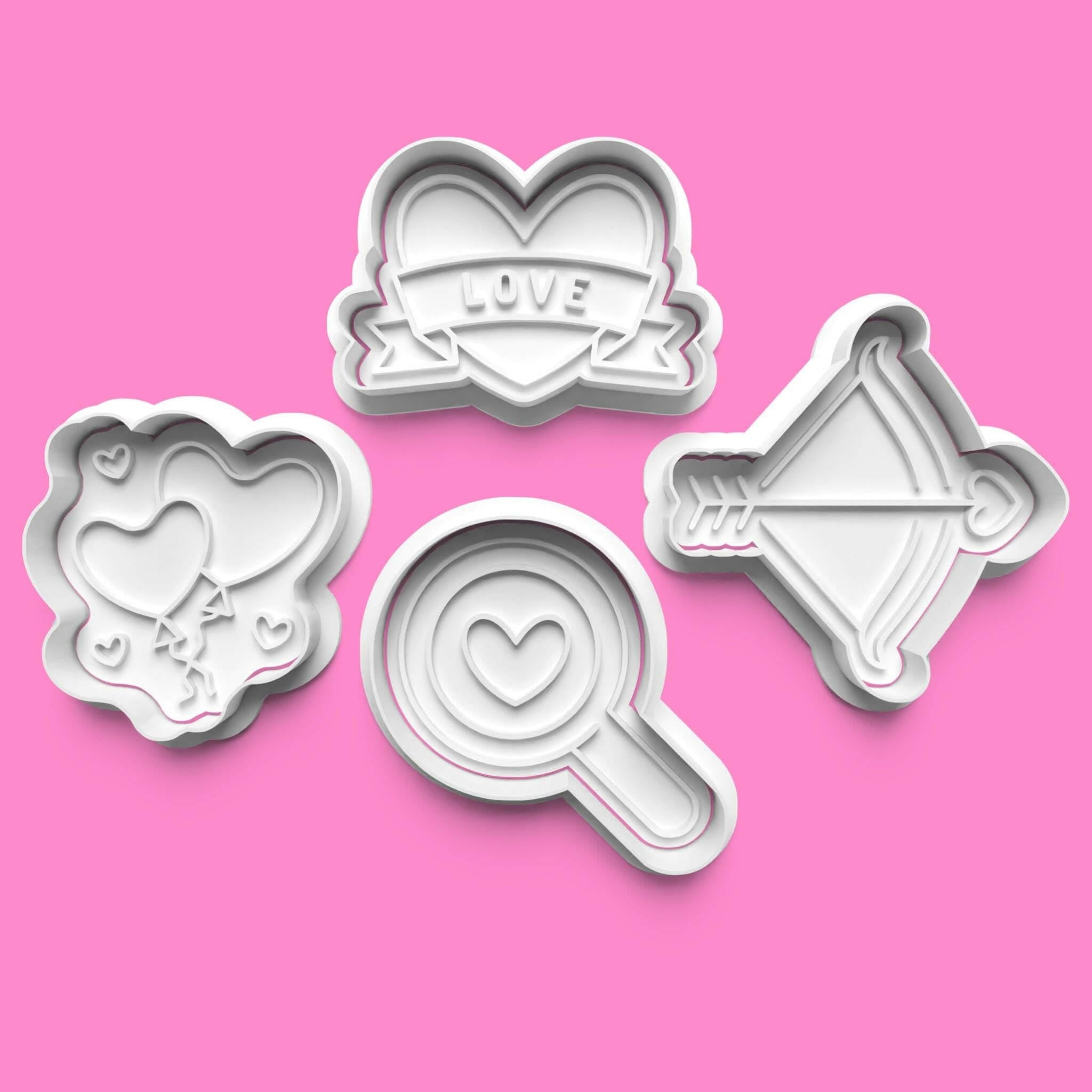 Valentines Love complete Cookie Cutter and Embosser Stamp Set. 0777.